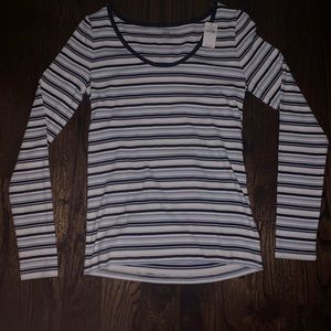 Gap Scoop Necked Striped Long Sleeve Shirt